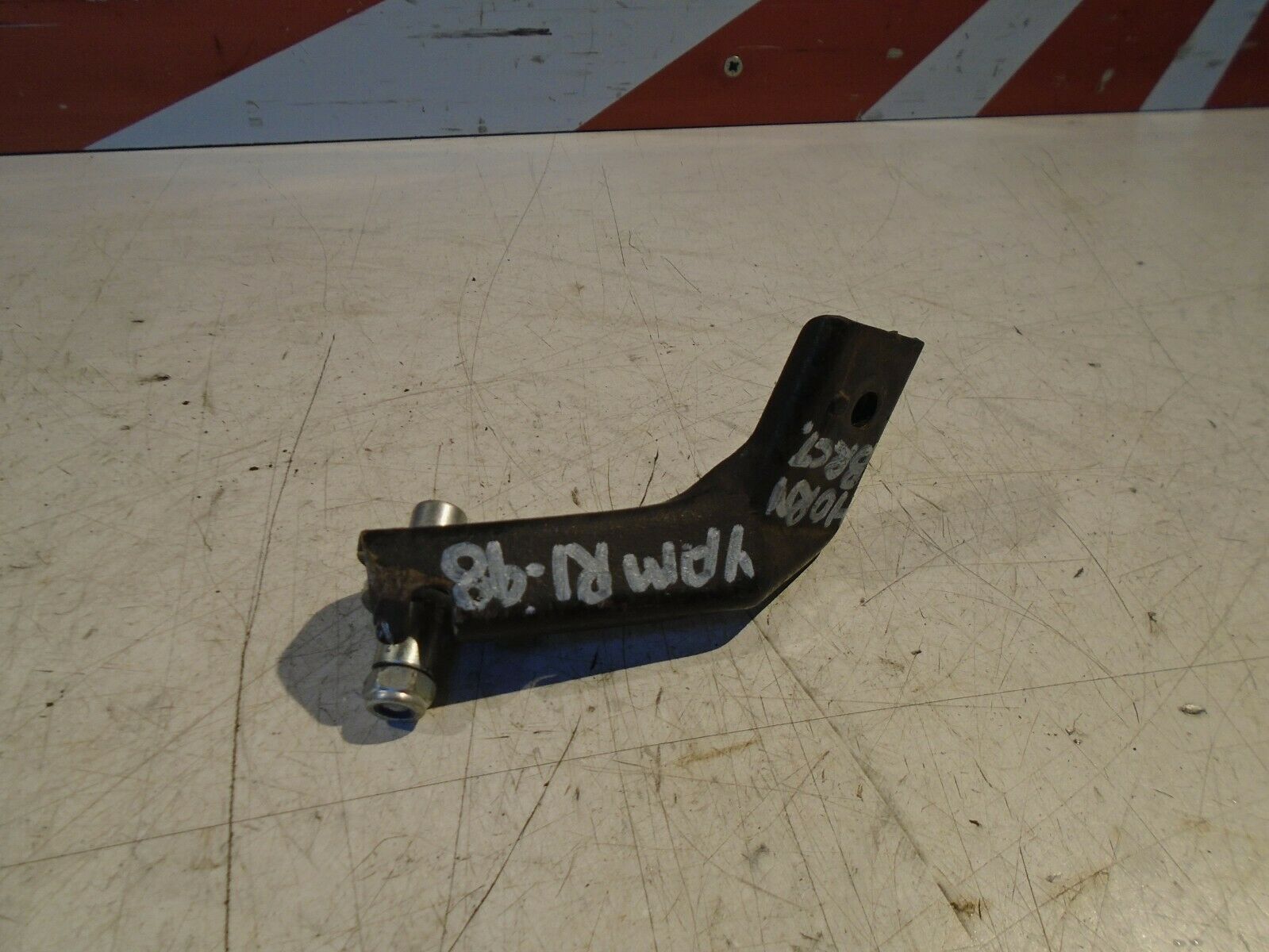 Yamaha R1 Horn Mount Bracket YZF-R1