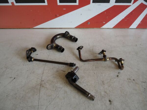 Yamaha YZF1000 Thunderace Various Oil Pipes 1999 YZF1000 Engine Oil Pipes