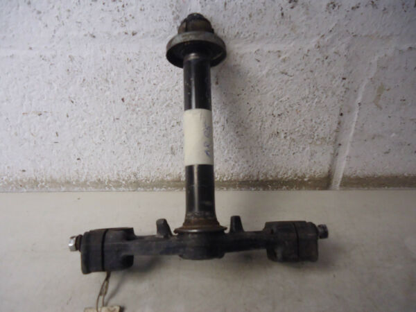 Kawasaki AR125 Lower Fork Yoke