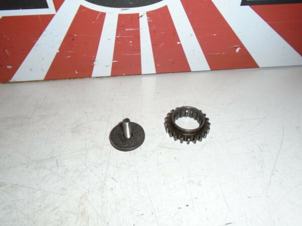 Kawasaki GPZ1100 Engine Alternator Shaft Gear 