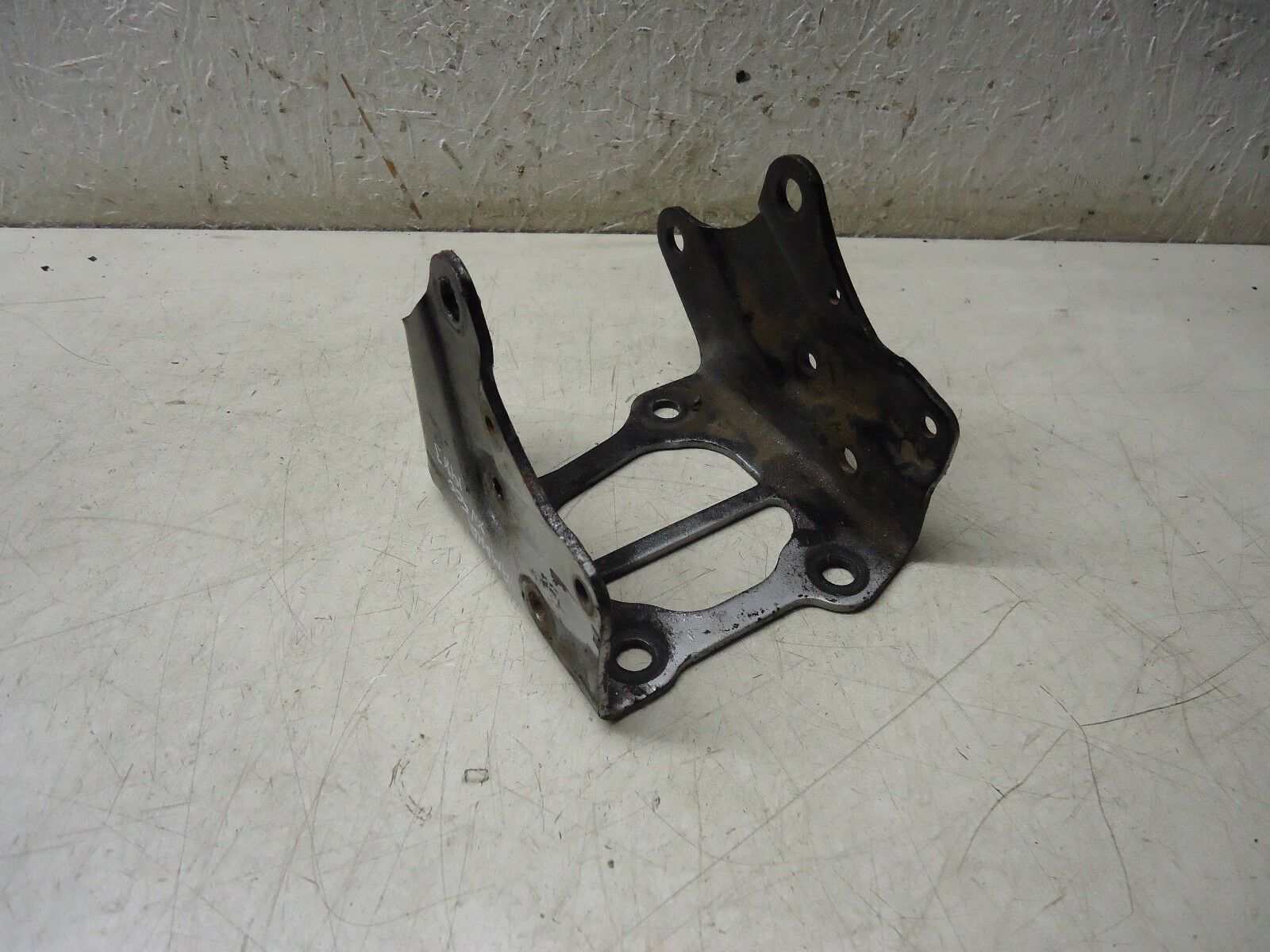 Yamaha XV500 Virago Engine Frame Mount Bracket