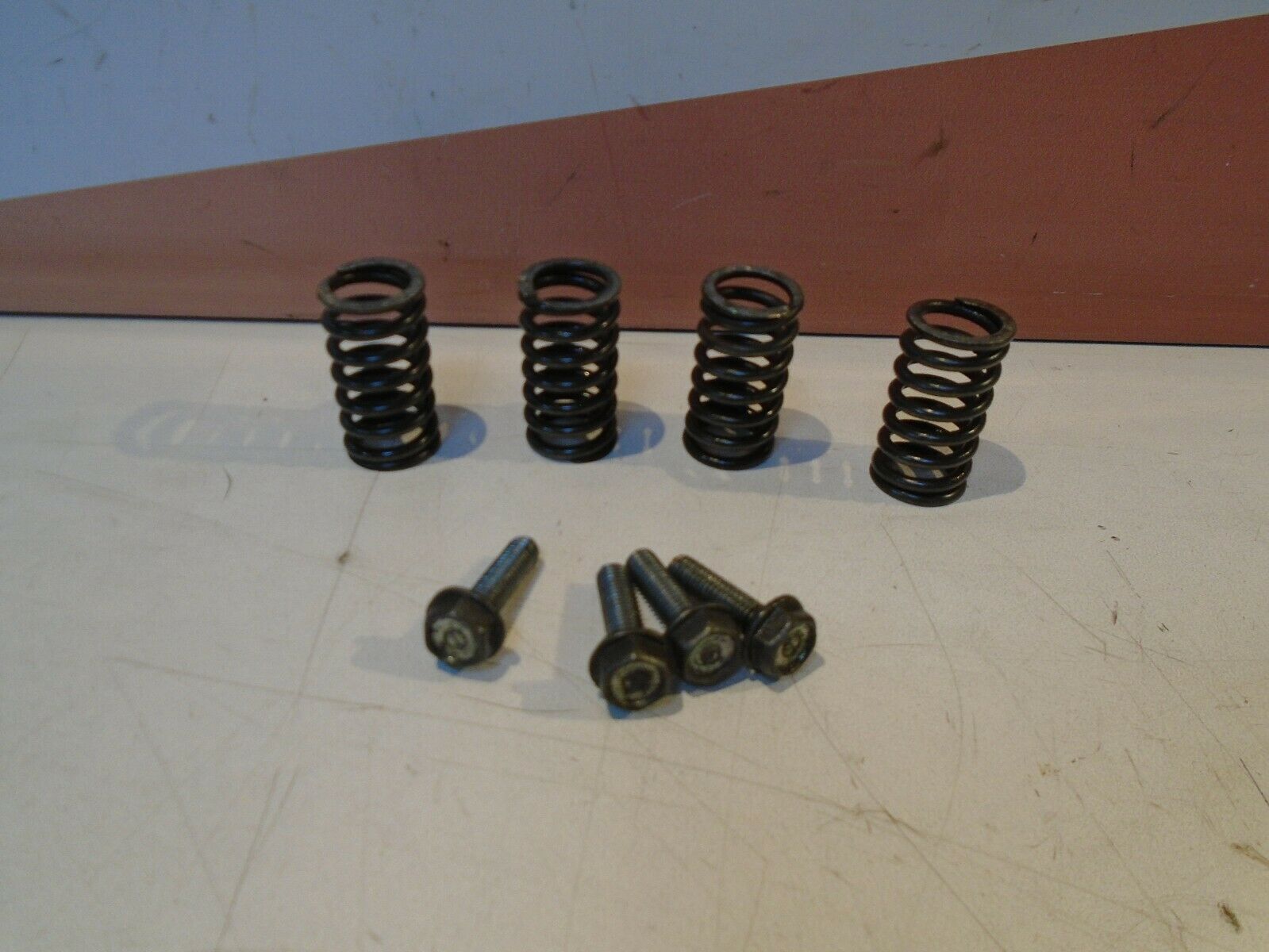 Honda CB125 Superdream Clutch Springs & Bolts 