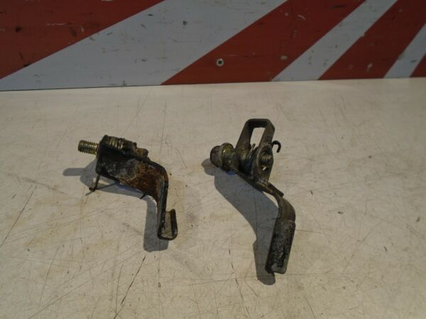 Honda CB400N Superdream Seat Latch Catch