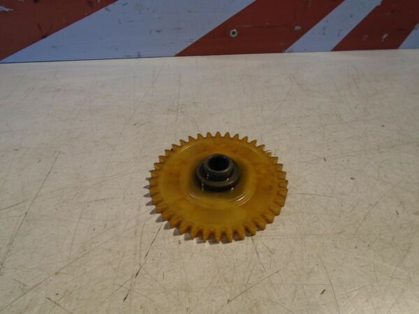 Yamaha TDM900 Water Pump Gear 