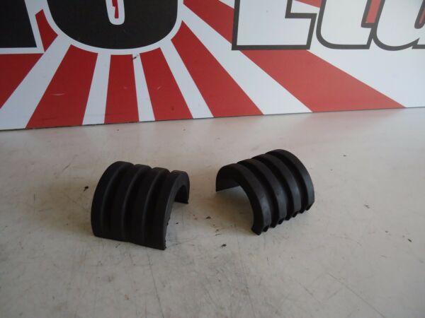 Yamaha FZS600 Fazer Frame Rubbers