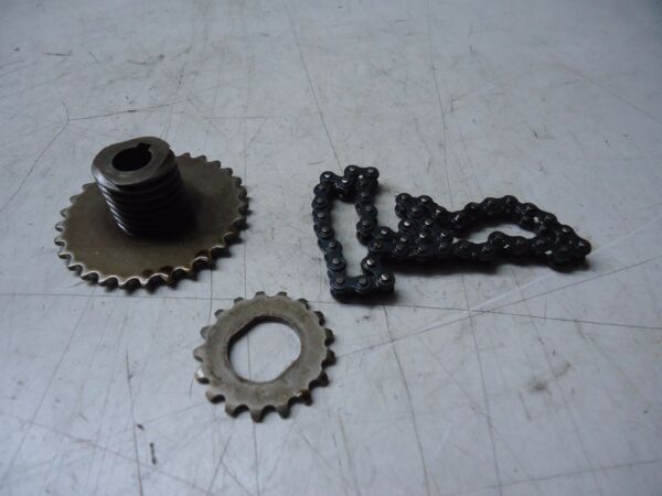 Honda CB250N Superdream Oil Pump Gear & Chain