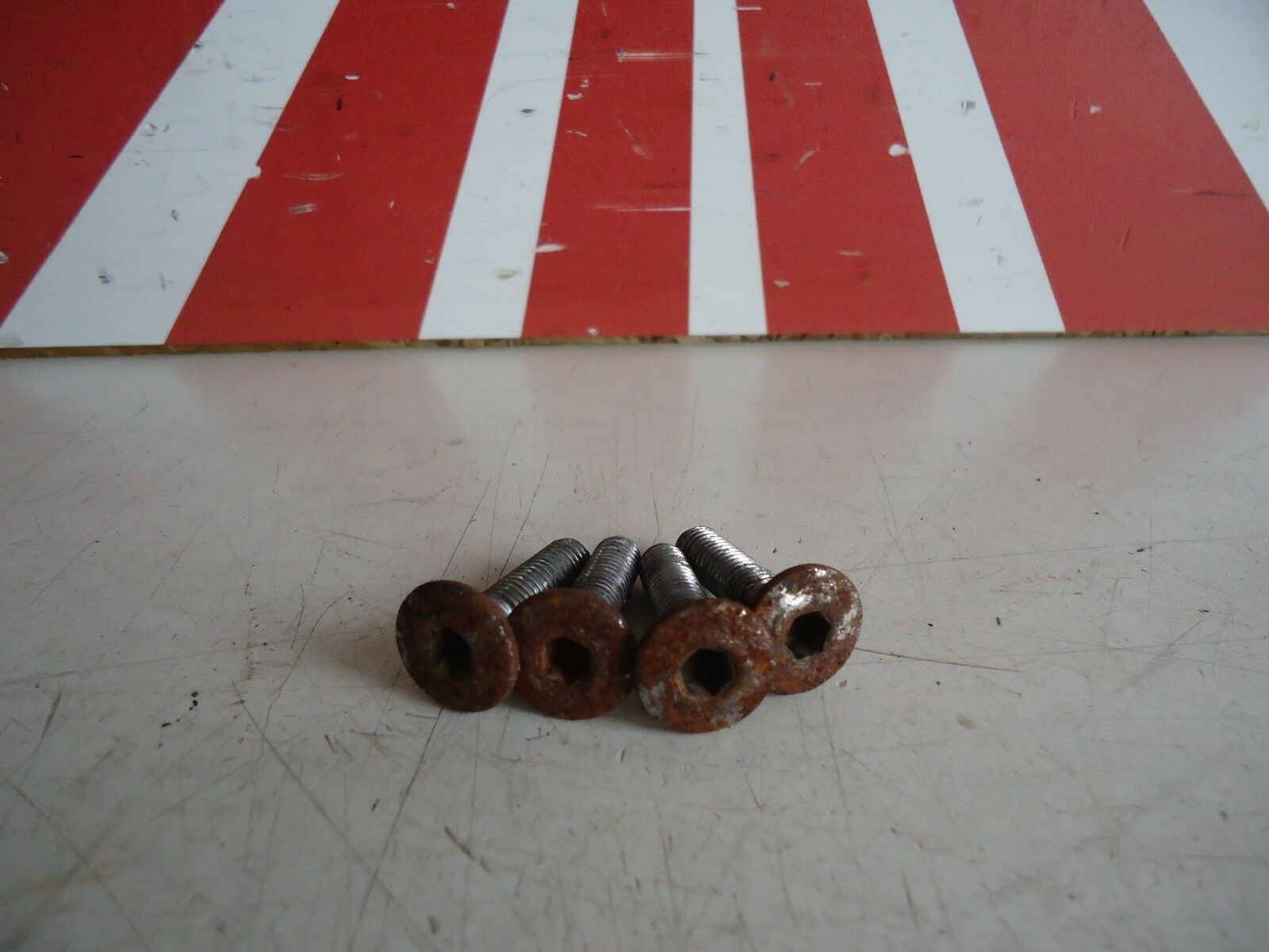 Kawasaki 550 Zephyr Rear Brake Disc Bolts Zephyr Brake Disc Bolts