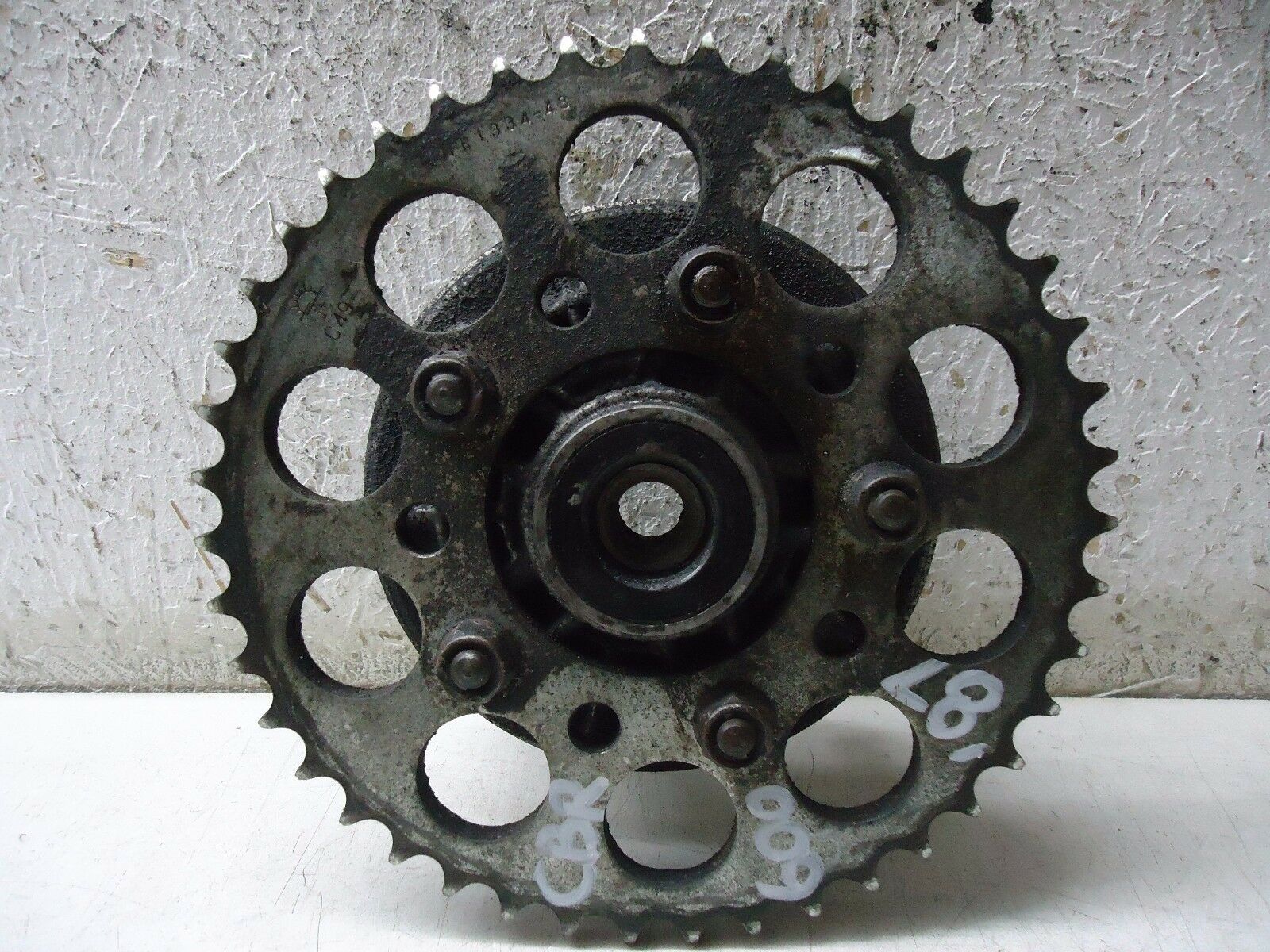 HONDA CBR600F SPROCKET CARRIER & SPROCKET 1987 