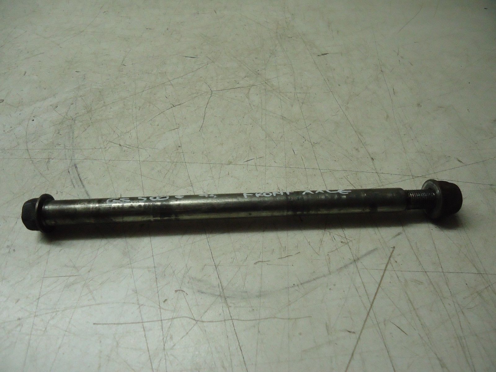 SUZUKI GS500E REAR WHEEL SPINDLE 1995 GS500 WHEEL AXLE