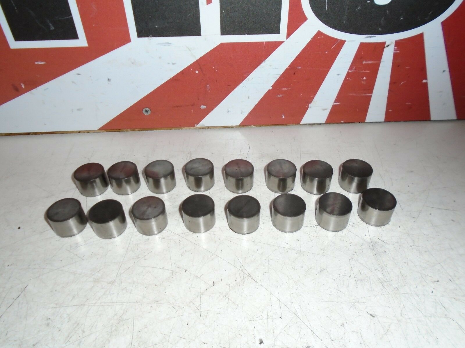 Suzuki RF600R Engine Valve Buckets