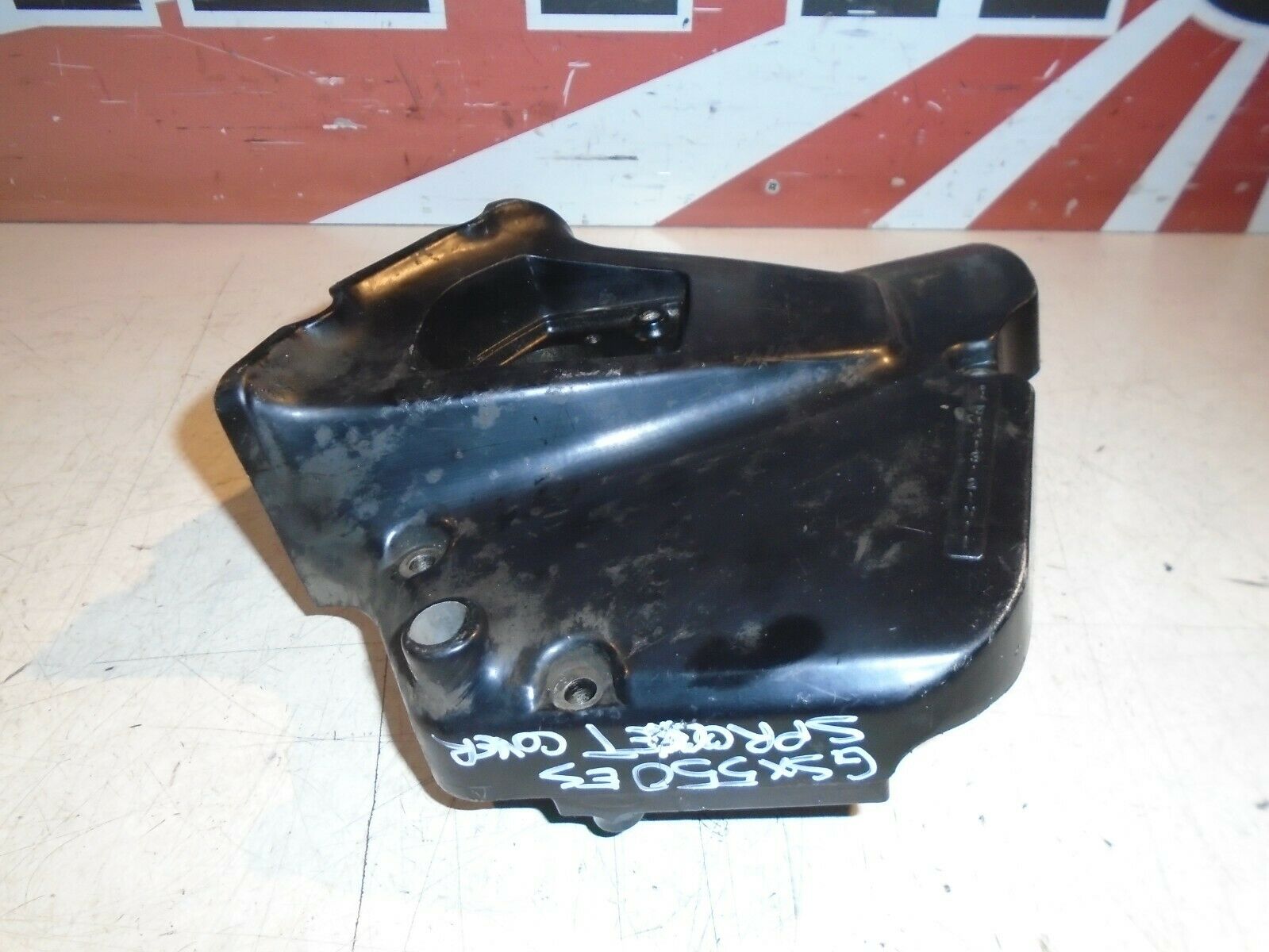 Suzuki GSX550ES Sprocket Cover GSX550 Engine Cover Casing