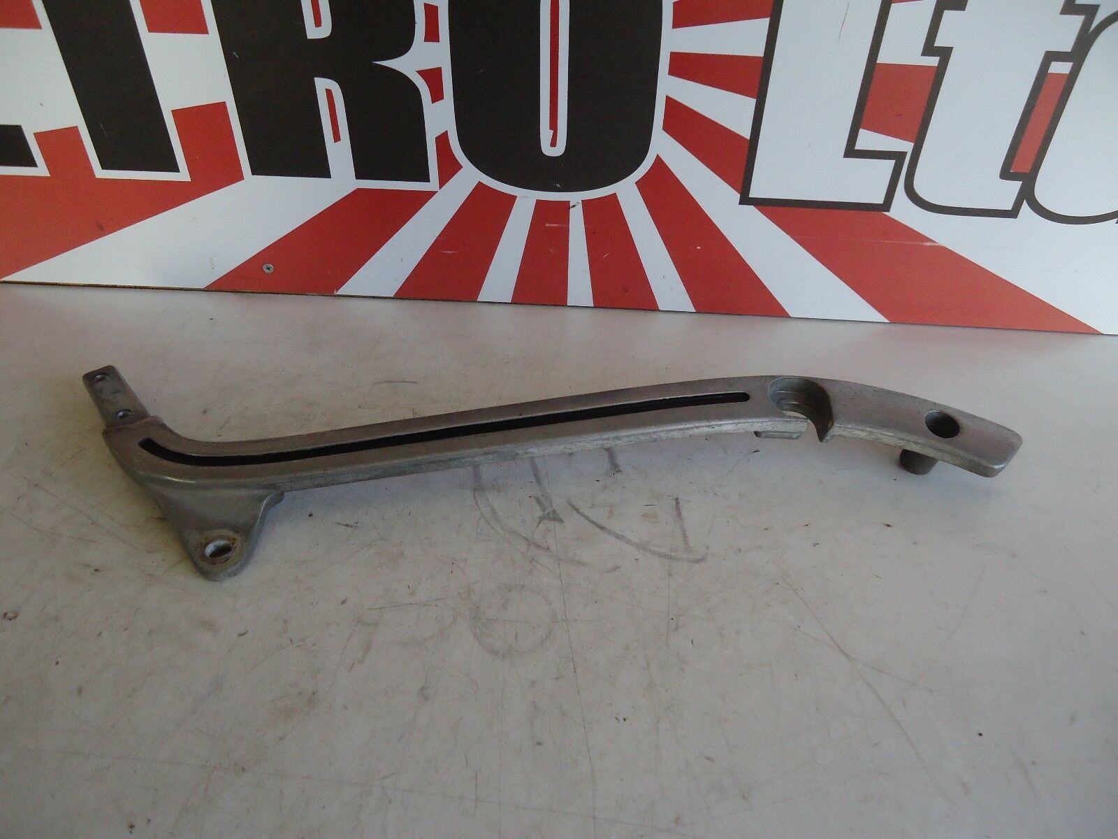 YAMAHA XJ750 MAXIM RH SIDE GRAB RAIL XJ750 FRAME RAIL