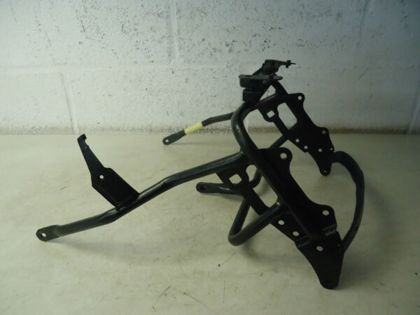 Suzuki GSX750F Front Frame Fairing Stay