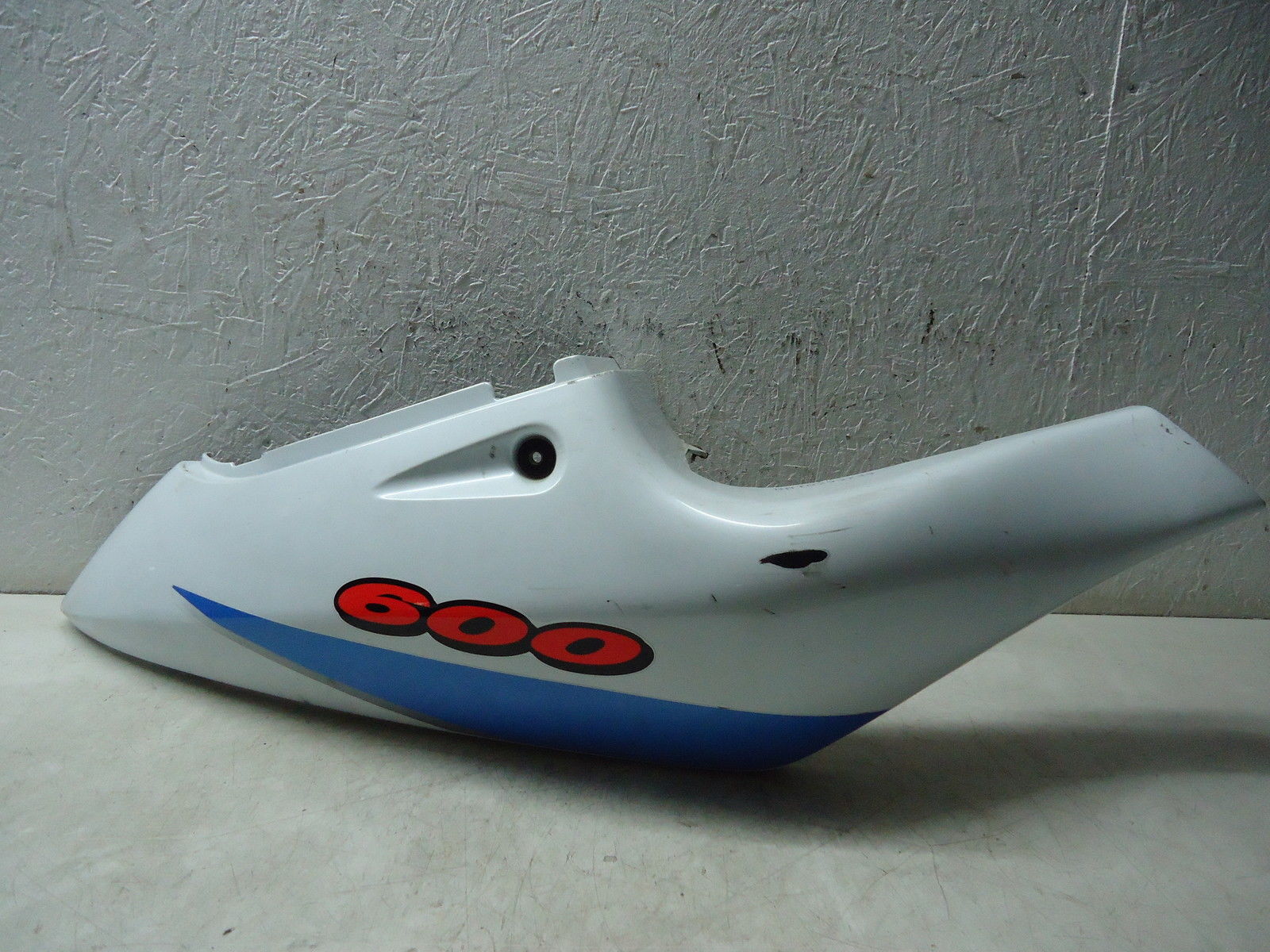 Suzuki GSXR600 SRAD RH Rear Seat Cowl GSXR600 Fairing