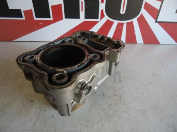 Honda NTV600 Rear Engine Barrel NTV600 Revere Cylinder Barrel