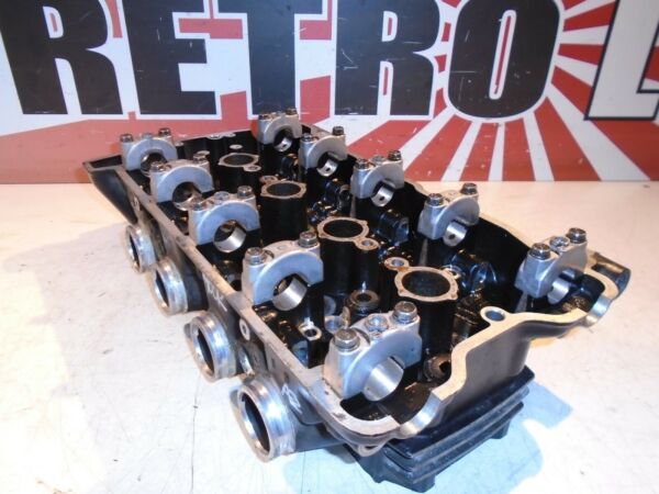 Kawasaki GPZ900R Cylinder Head 