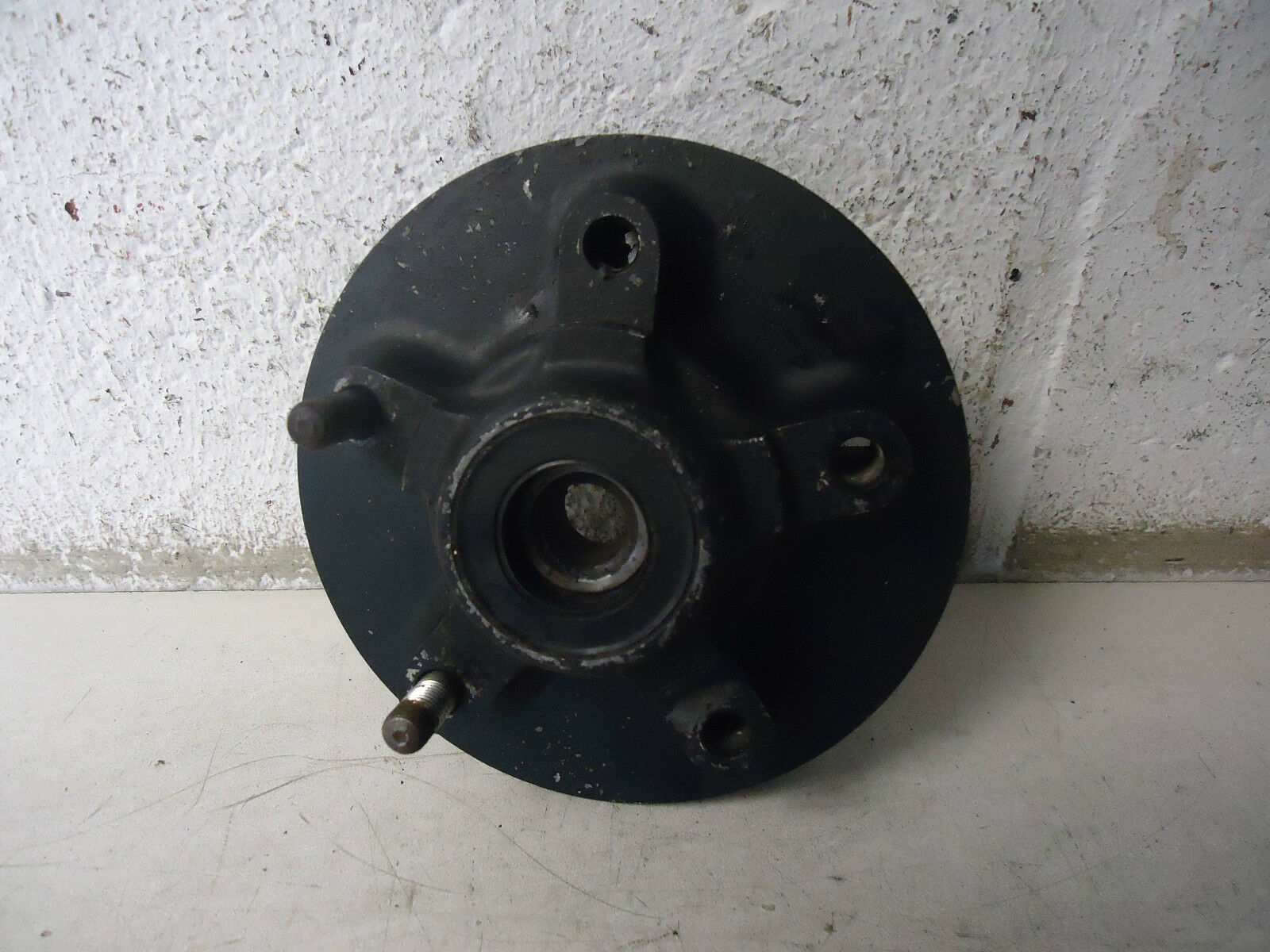 HONDA VF500F2 REAR HUB SPROCKET CARRIER 