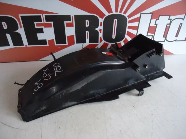 KAWASAKI GPX750R REAR INNER FENDER MUDGUARD