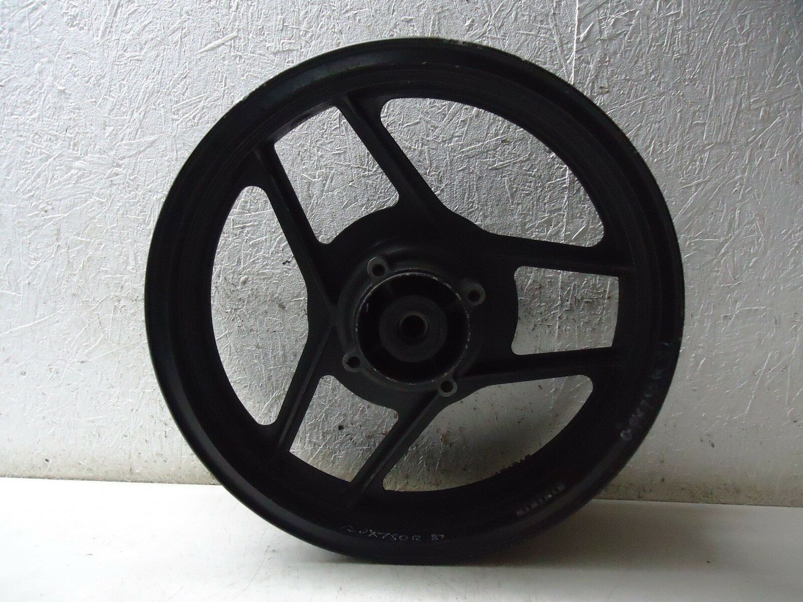 KAWASAKI GPX750R REAR WHEEL 1987 