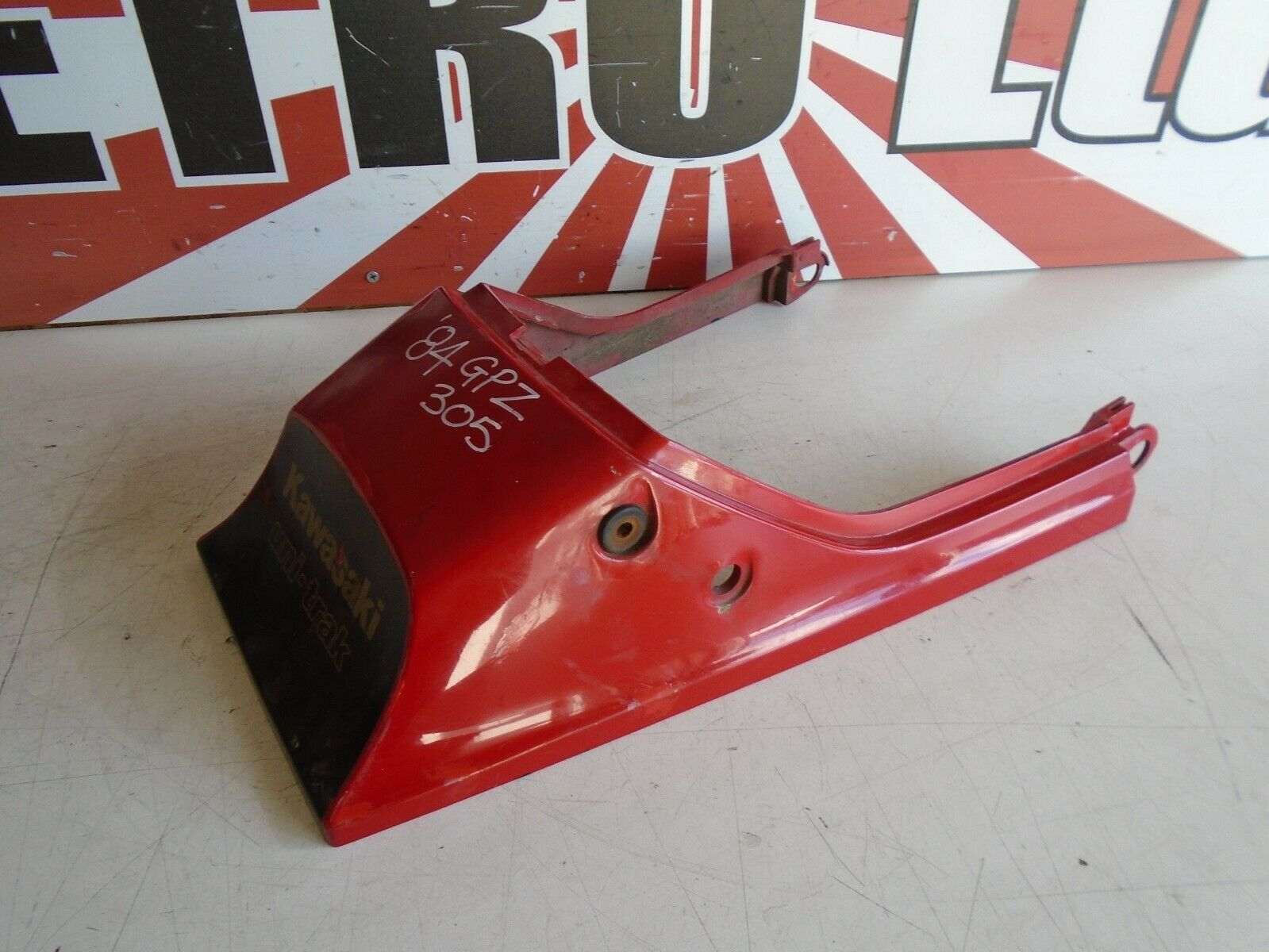 Kawasaki GPZ305 Rear Cowl 1984 GPz Tail Fairing