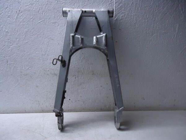 Kawasaki GPX750R Swingarm 1989 ZX750R Swingarm