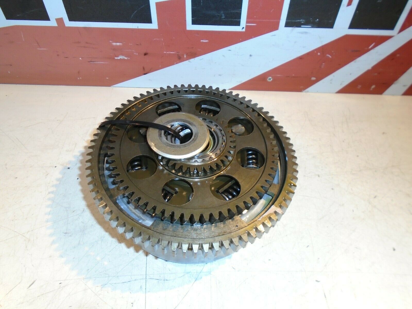 Suzuki GSXR750WN Clutch Basket 1993 GSXR750 Clutch 