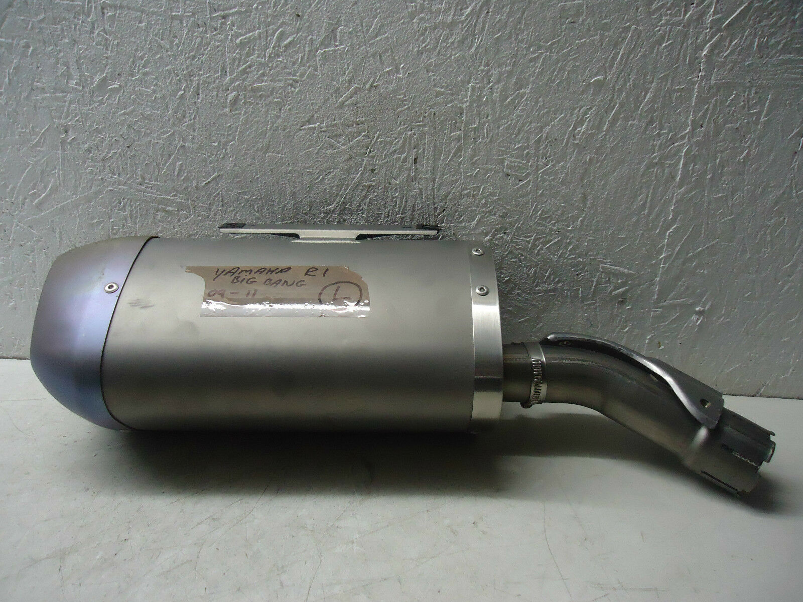 Yamaha R1 Big Bang Exhaust Silencer YZF-R1 Exhaust