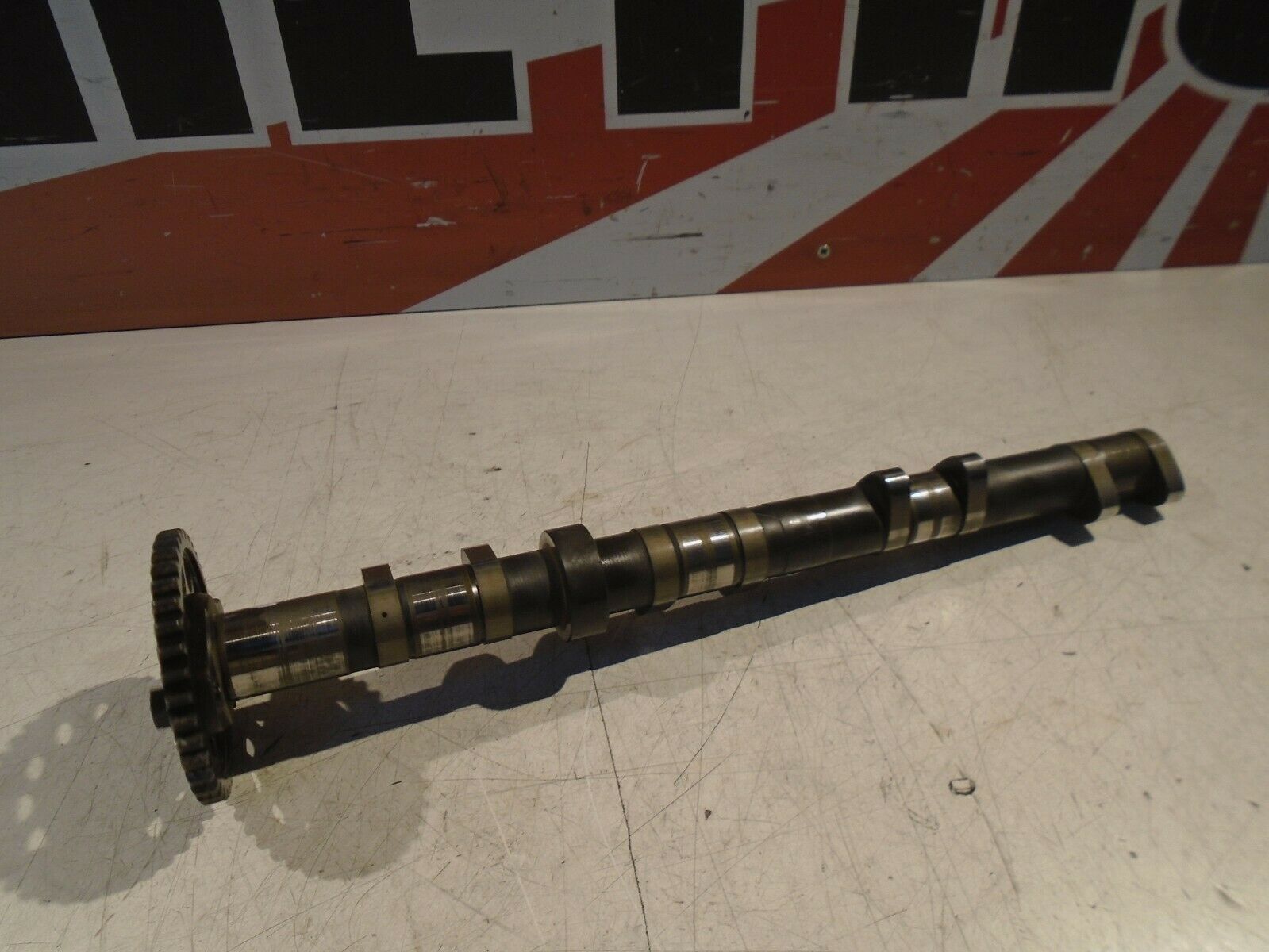 Yamaha R1 Exhaust Camshaft 1998 YZF1000 R1 Engine Camshaft