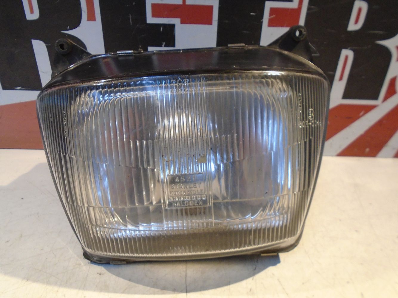 Kawasaki GPZ600R Headlight