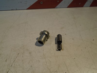 Kawasaki GPX600R Gear Selector Drum Detent Plunger