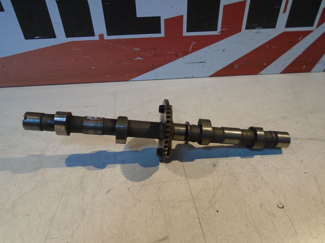 Kawasaki GPZ600 Inlet Camshaft