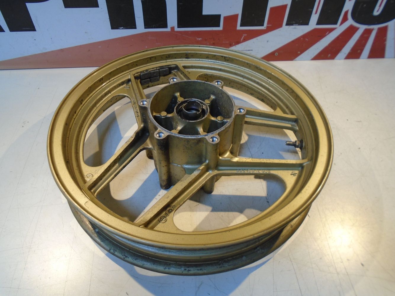 Kawasaki GPZ900R Front Wheel