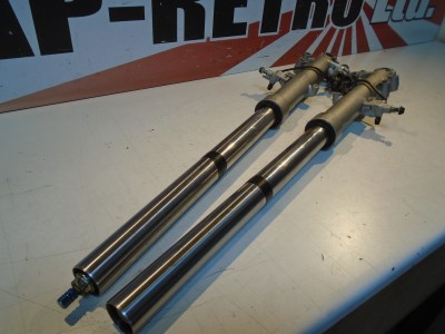 Kawasaki GPZ900R Forks