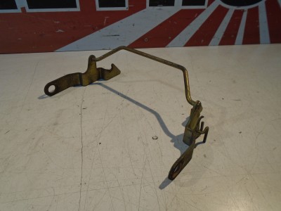 Kawasaki GPZ900R Seat Catch Bar