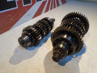 Kawasaki GPZ900R Gearbox