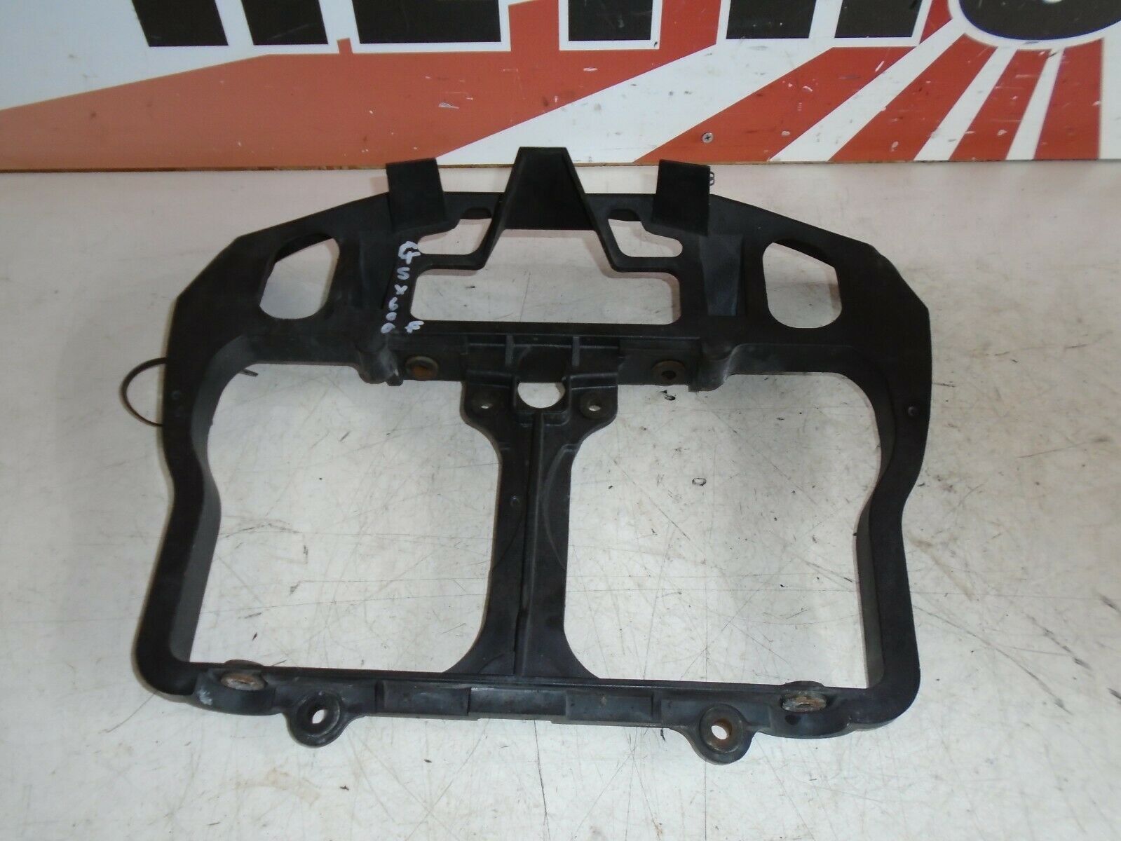 Suzuki GSX600F Headlight Frame 2000 GSX600 Katana  Front Frame