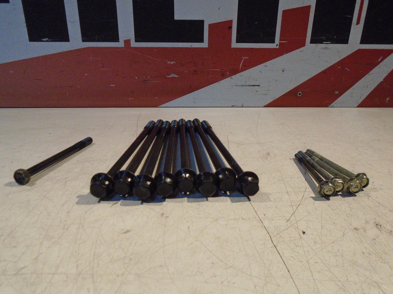 Suzuki SV650 Engine Cylinder Head Bolts 