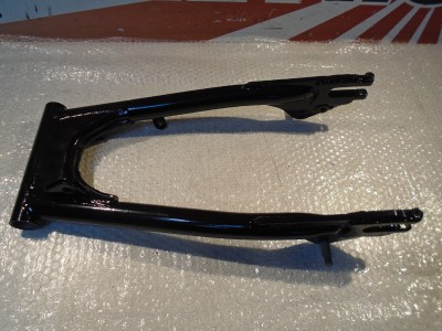 Suzuki GT380 Swingarm