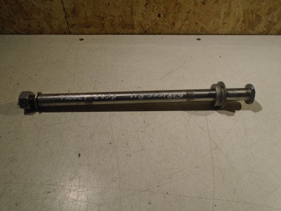 Yamaha FZR1000RU Rear Wheel Spindle