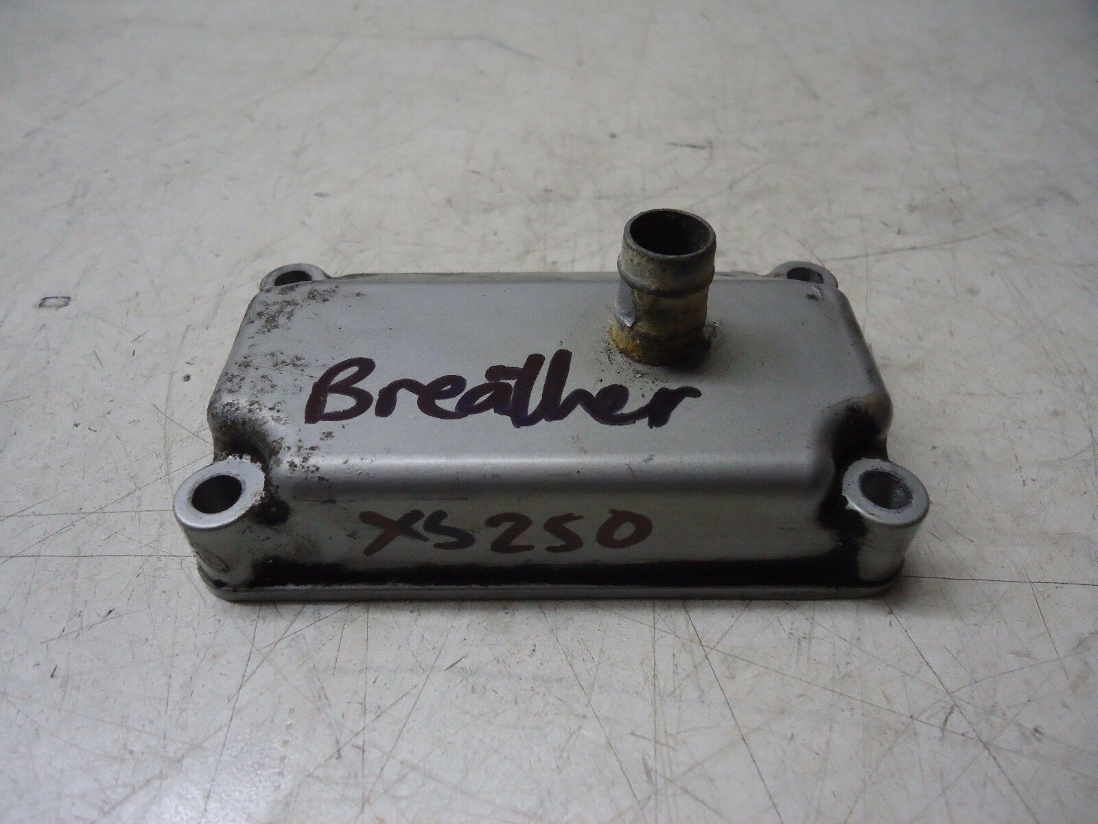 Yamaha XS250 Breather XS250 Engine Breather Cover