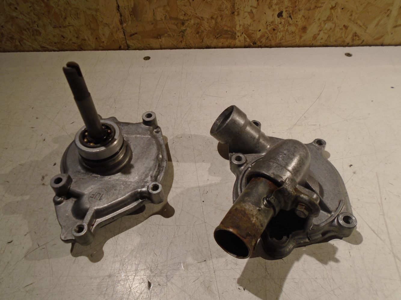 Yamaha FZR1000RU Water Pump