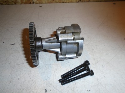 Yamaha FZR1000RU Oil Pump