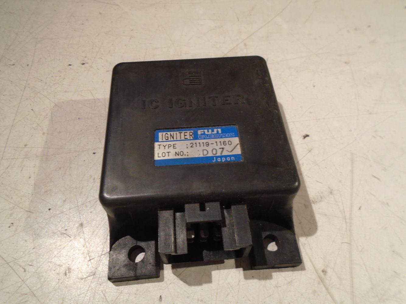 Kawasaki GPX600R CDI Igniter Box