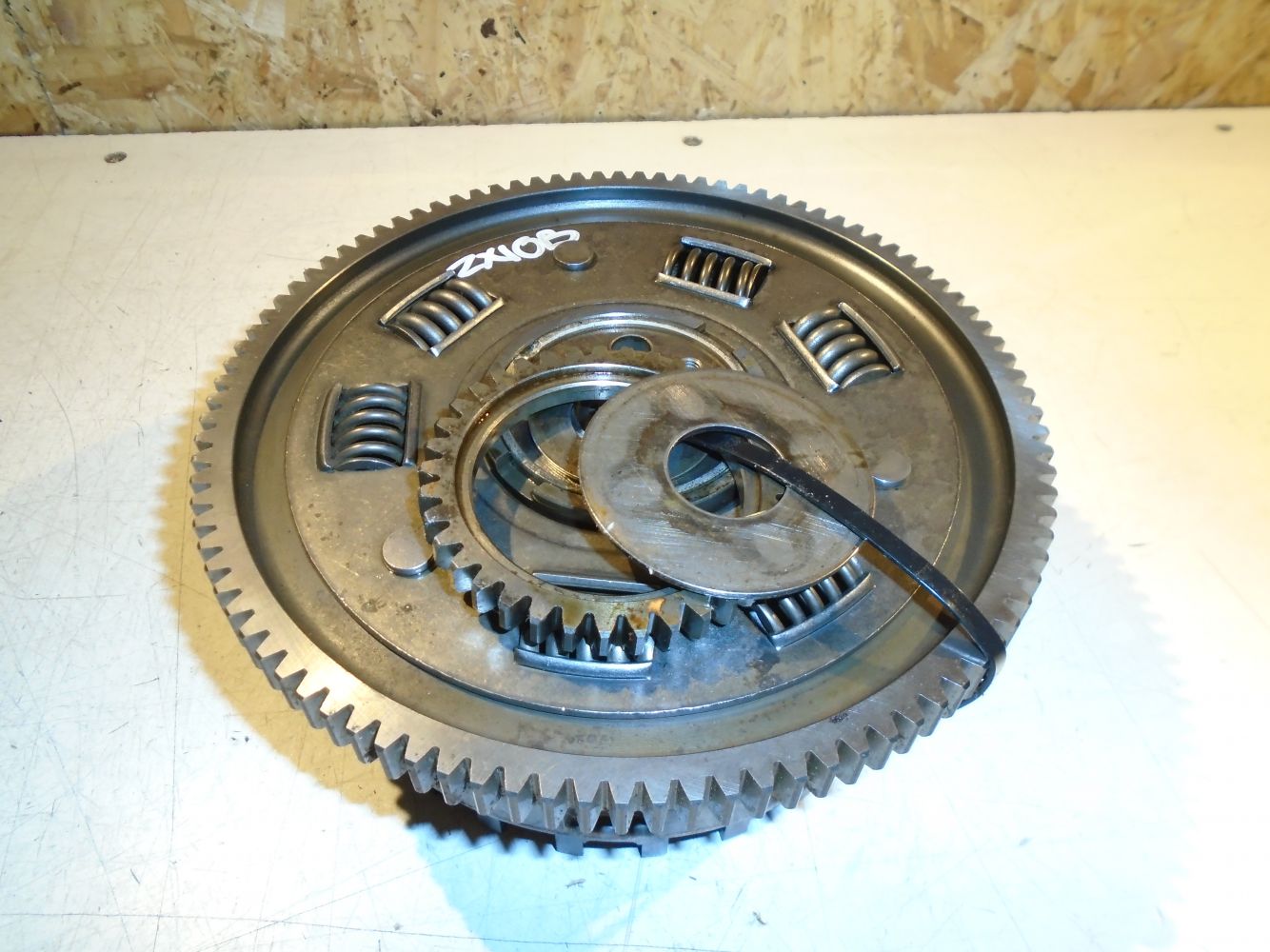 Kawasaki ZX10B Tomcat Clutch Basket 