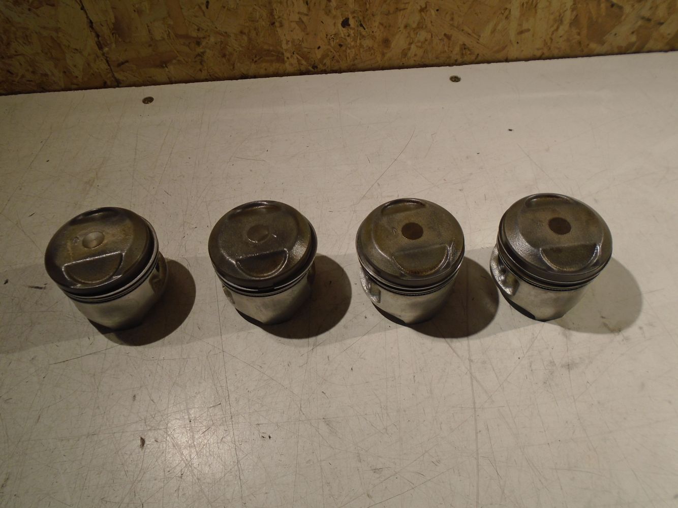 Yamaha XJ600 Diversion Pistons & Rings XJ600 Engine Piston