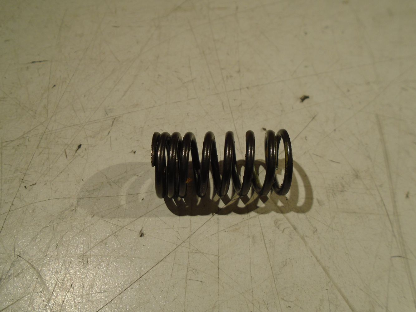 Kawasaki GPZ600R Valve Spring