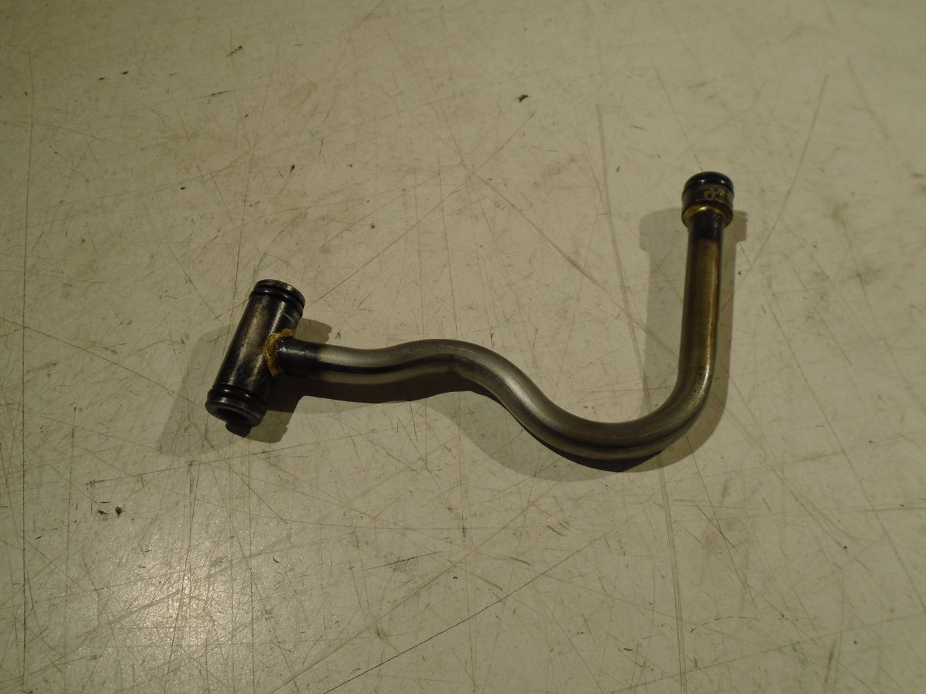 Kawasaki GPZ750R Engine Oil Pipe