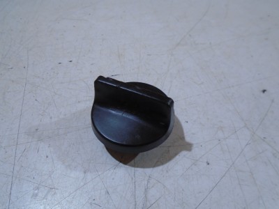 Kawasaki GPZ900R Oil Filler Cap