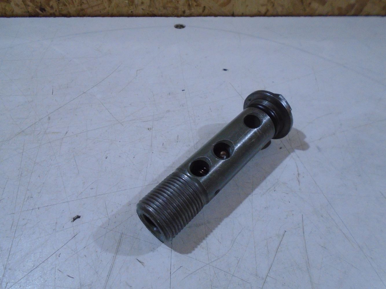 Kawasaki GPZ900R Oil Filter Bolt