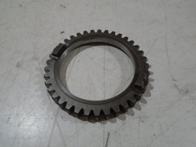 Kawasaki GPZ1000RX Clutch Basket Gear